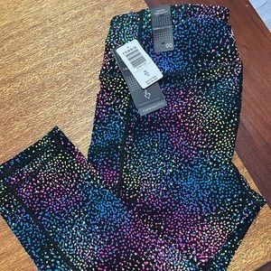 TORRID NWT Active Capri leggings